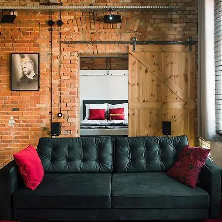 Lägenhet Loft 200m To Old Town Wi-fi