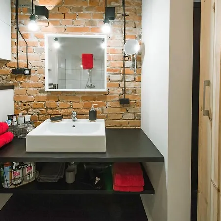 Loft 200m To Old Town Wi-fi Olsztyn (Warmian-Masurian)