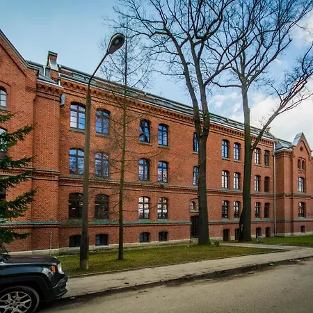 Apartment Loft 200m To Old Town Wi-fi